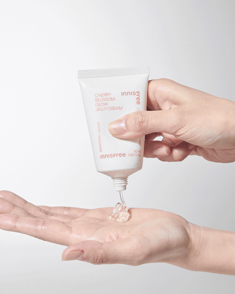 [Innisfree] Крем-желе Dewy glow - с цветками вишни Чеджу 50 мл